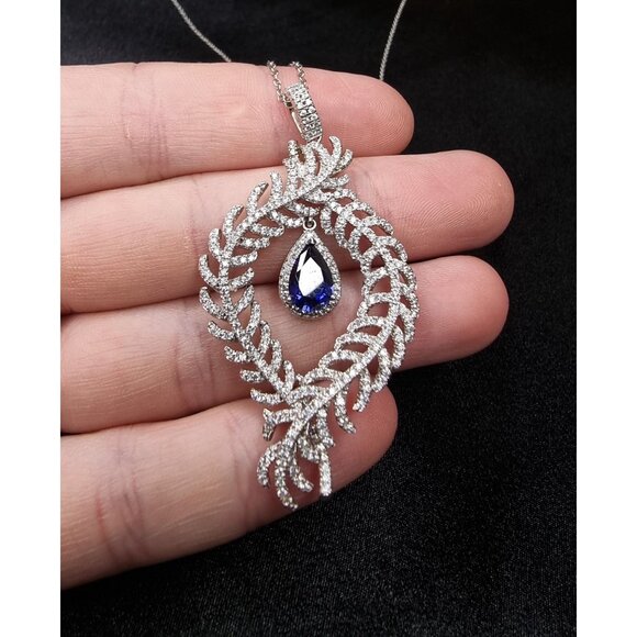 Elegant 925 Sterling Silver BYJ Signed Necklace With Leaf Design Pendant & Sapph - Picture 4 of 5